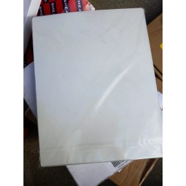 STAPLES 300 PACK STAPLES HOT LAMINATING POUCHES LETTER SIZE ---ONLY 39.99$