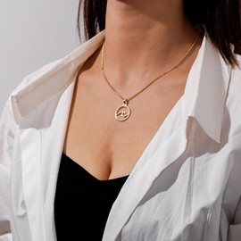 Wendalern Boho Circle Wave Choker Necklace Gold Hollow Circle Necklaces Ocean Wave Necklace Geometric Pendant Necklaces Jewellery for Women and Girls