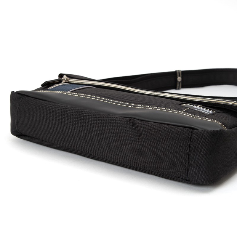 Mustache JLG-4662 Shoulder Bag, Fold-In Mouth, Cross-body, Black