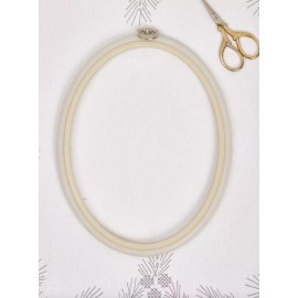 Nurge Oval Flexi Hoop Nurge 230-9 White