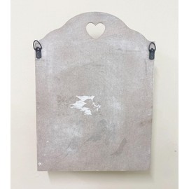 SiL Interiors Shabby Chic White Ornate Floral Wall Decoration With 3 Hooks - Key Holder