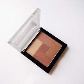 Palladio 2-In-1 Mosaic Blush and Bronzer, Polvo Prensado de Maquillaje Facial Suave y Sedoso, Cinco Tonos de Color de Rosas Brillantes a Marrones Dorados, Sun Kissed