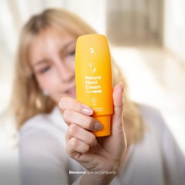 B Life Kit de 3 cremas para manos 80 ml Esencia de Vainilla Con Vitamina E Y Niacinamida Natural Hand Cream Vainilla.