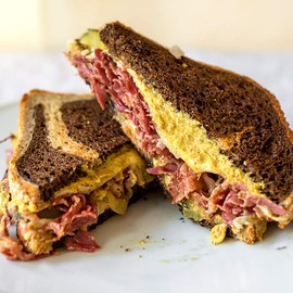 Terrapin Ridge Farms Garlic Kraut Mustard – One 8.5 Ounce Jar