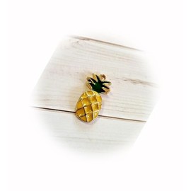 The New Pineapple Fruit Charm Pendant Gold Enamel Fruit Charm Lucky Pineapple Fruit 24Mm Ideal for Creating Unique Accessories and Decorations TANI1A00208