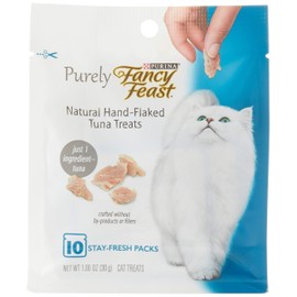 Purina Fancy Feast Purely Natural Hand-Flaked Tuna Cat Treats 1.06 Oz. Pouch