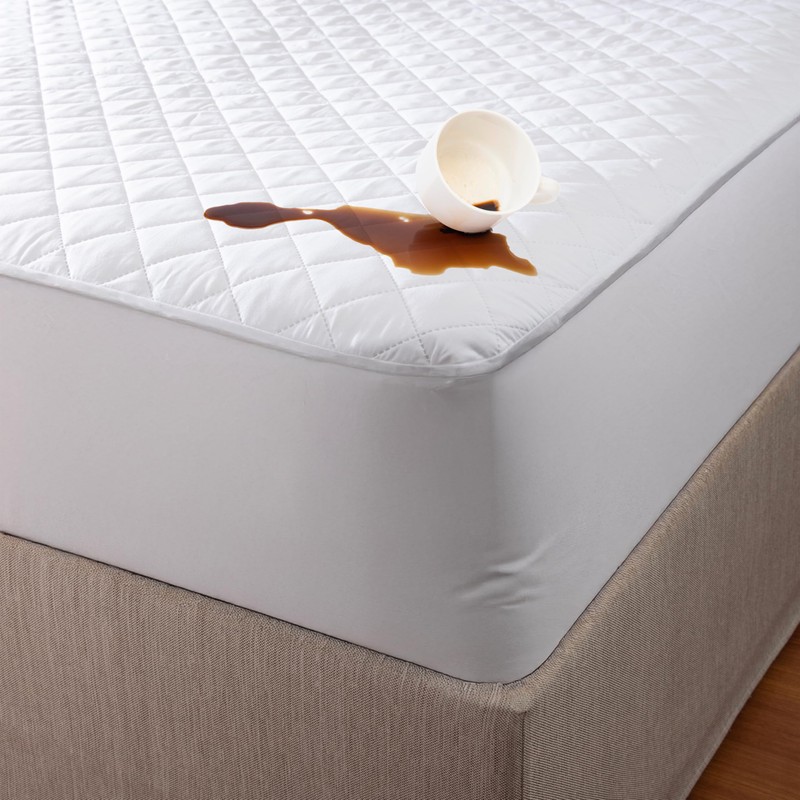 BERIBO Waterproof Mattress Protector - Quilted, 135x190cm + 30cm Deep