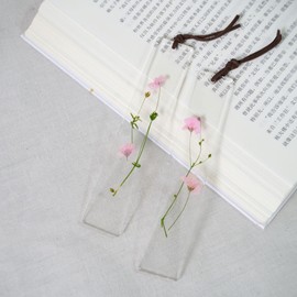 Epoxy Bookmark Dried Flower Resin Bookmark Pressed Flower Bookmark Transparent Acrylic Bookmark for Kids Woman Teacher Students Reading Planner Book Club ForgetMeNot