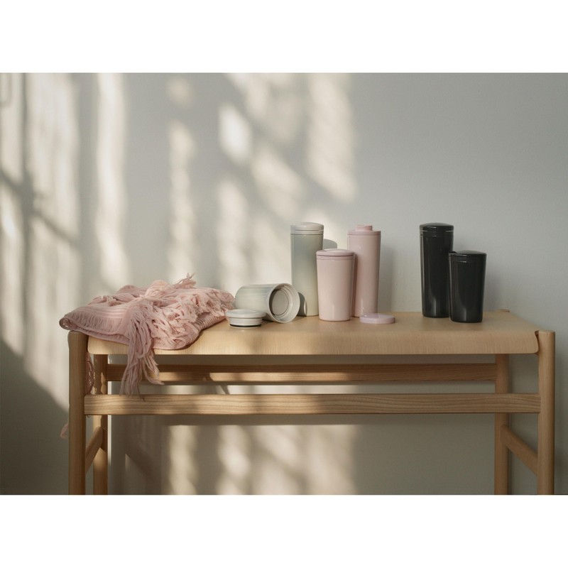 Stelton [W0724] Carrie Vacuum Insulated Bottle 0.5 L Rose