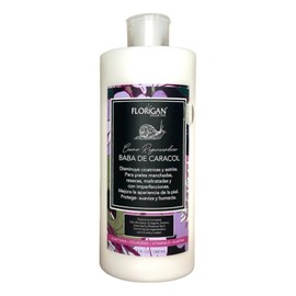 Luce un cutis impecable gracias a Generic: Este Crema Facial con Centella Asiática combate eficazmente , dejando una textura suave, firme y visiblemente más joven