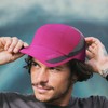 DENISH Gorra Deportiva Sport Impermeable. Cachucha con Broche Ajustable para