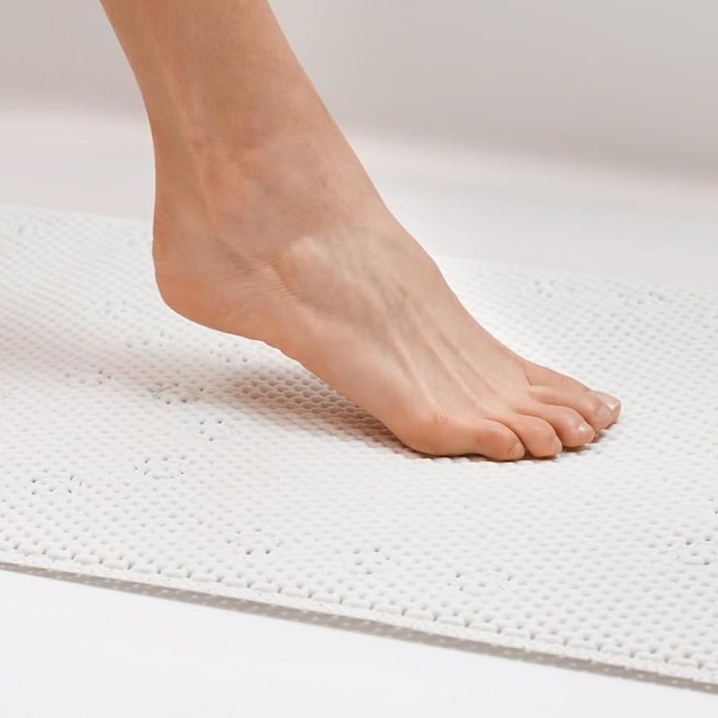 Duck Brand Clorox Cushioned Foam Bath Mat for Tubs, Non-Slip