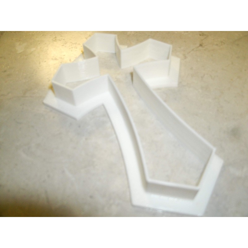 POINTED PASSION CROSS EASTER COOKIE CUTTER MADE IN USA PR469