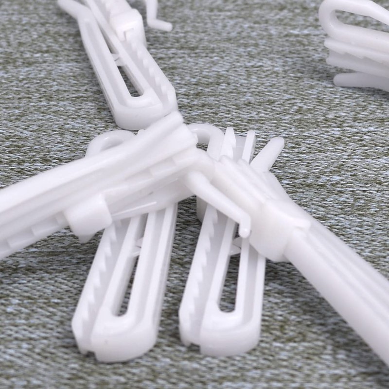 Kuasting 30 pcs Adjustable Curtain Hooks Plastic Toughness Depth Pinch