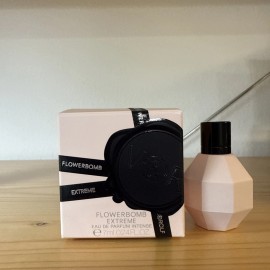 Viktor & Rolf FLOWERBOMB EXTREME Eau De Parfum Intense MINI Splash 0.24 oz/ 7 ml