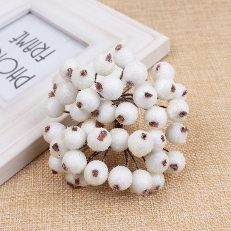 KKSTY 200 Pcs/100 Wired Berries Stems Artificial Frosted Berries Christmas