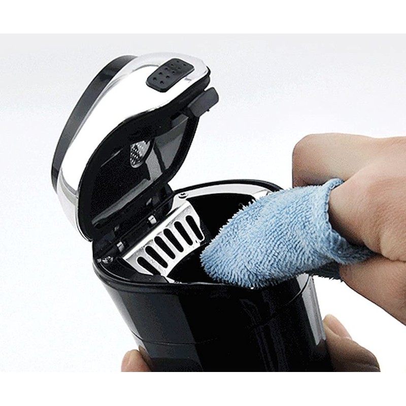 TOKYO GOODS MARKET Car Ashtray with Automatic LED Lighting, One