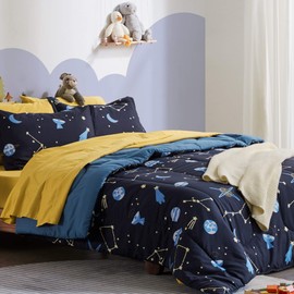 SLEEP ZONE Kids Bedding Twin Comforter Set - Super Soft & Cute Printed 2-Piece Comforter Set All Seasons for Boys, Girls, Fade Resistant, Machine Washable, Blue Galaxy