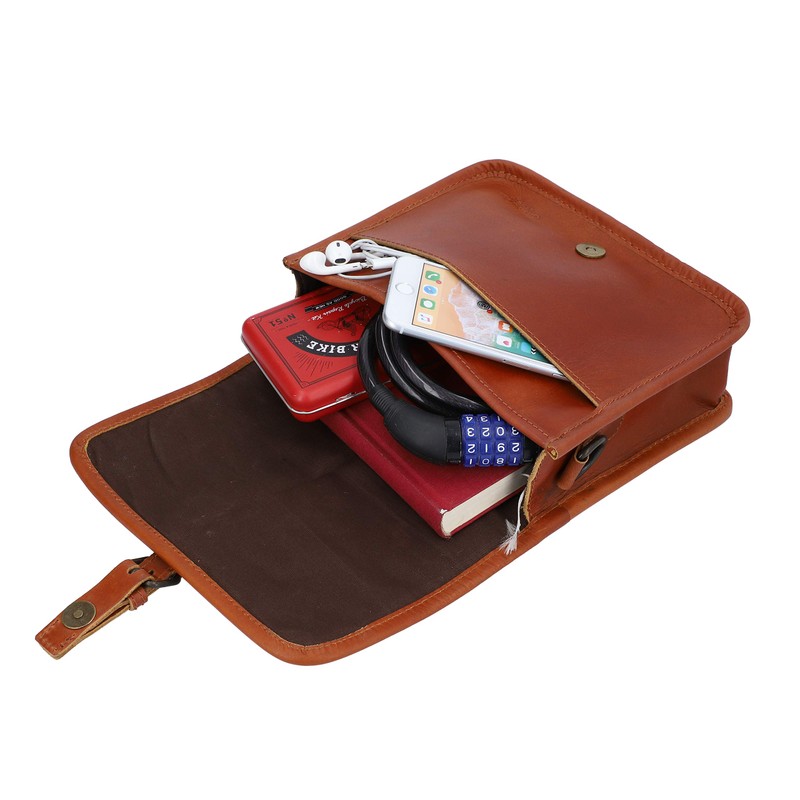 Gusti Federico B. Shoulder Bag with Plate Handlebar Bag with