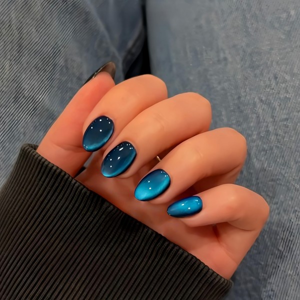 KQueenest Soft Gel Press on Nails Short Oval, Black Blue