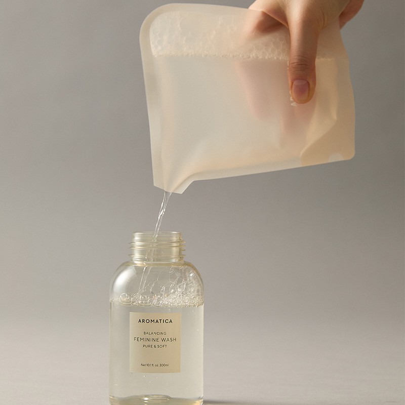 Aromatica Pure & Soft Feminine Cleanser 300ML (Refill) / 아로마티카