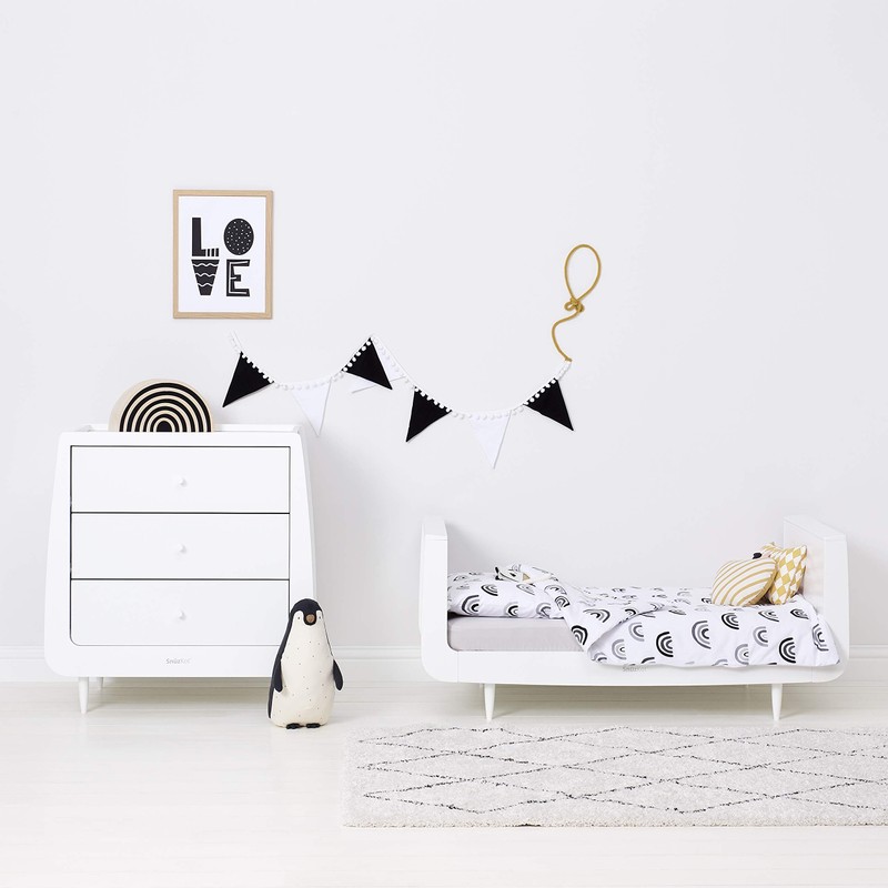 Cot Duvet Cover & Pillowcase Set – Mono Rainbow Design