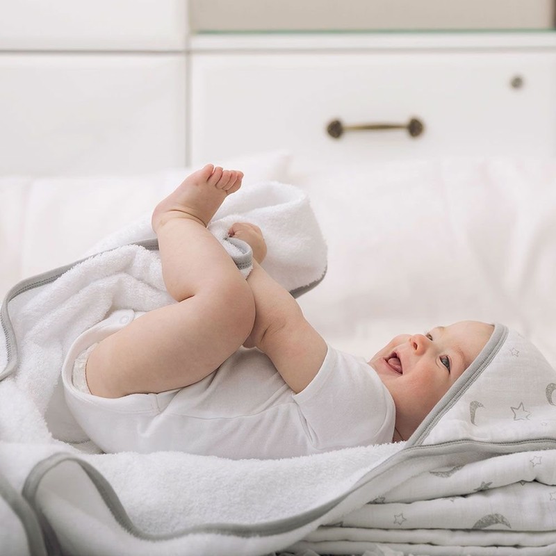 Petite Piccolo Super-soft Muslin Hooded Baby Towel and Washcloth Set