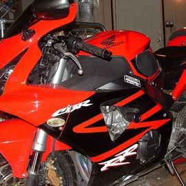 Shogun USA Made Hon CBR929 CBR 929 CBR954 954 2000 2001 2002 2003 Black No Cut Frame Sliders - 750-3509