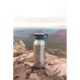 Ello Damen Vacuum Insulated Stainless Steel Water Bottle with Leak-Proof Lid, 20 oz, Grey