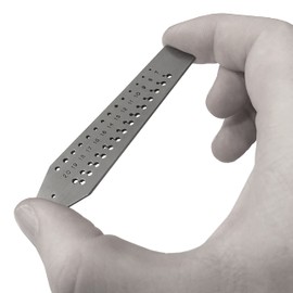 Jewellers Tools 14 Tap & Die Set : No 0.7-2mm Taps & Dies Watch Mini Micro Repair Tool (40)