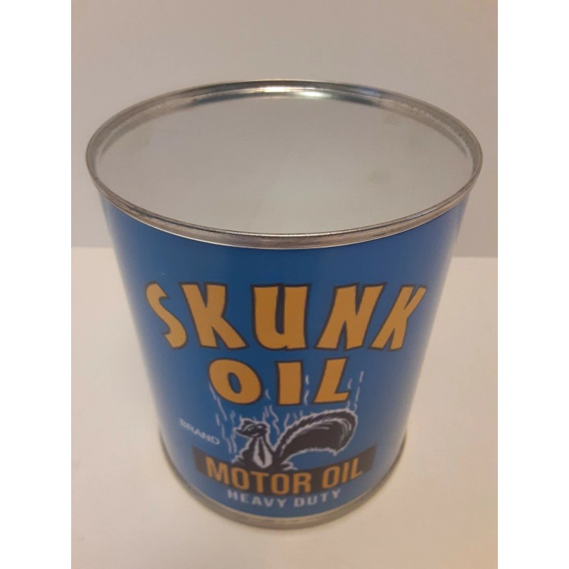 Skunk Oil Vintage Skunk Oil Motor Oil Can 1 qt.