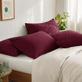 RUIKASI Red Pillow Cases 4 Pack - Burgundy Plain Pillowcases with Envelope Closure Breathable Premium Brushed Microfiber Set of 4 Pillow Covers Standard 50x75 cm