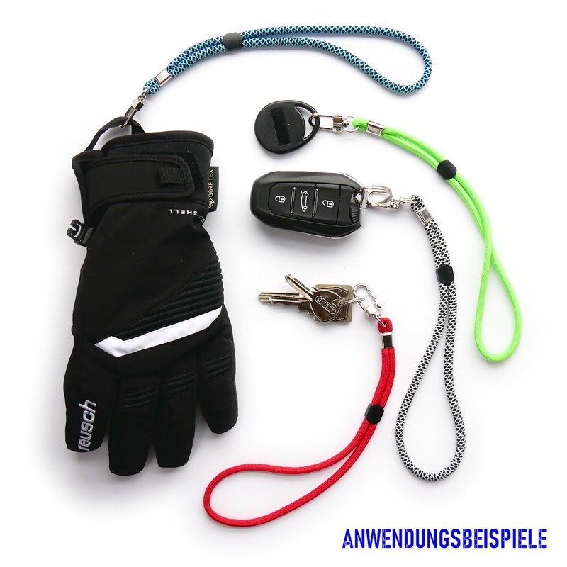 trage.band® Short Adjustable Wrist Strap with Carabiner Hook Blue