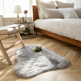 JXLOULAN Faux Lambskin Sheepskin Rug, Grey, 60 x 90 cm, Longhair Fluffy Rug, Living Room Decoration, Soft Fur Carpet for Chairs, Sofa, Bedroom, Children's Room