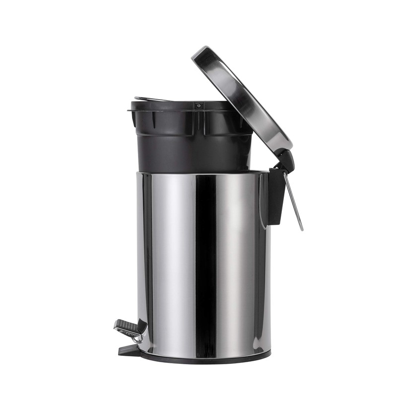 Croydex 3 Litre Chrome Pedal Bin with Soft Close