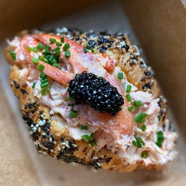 Fresh & Wild | Royal White Sturgeon Caviar | 1 oz or 28 grams | Creamy, Buttery Flavor and Smooth Pop | Overnight delivery | Gourmet, Chef-Inspired Ingredients