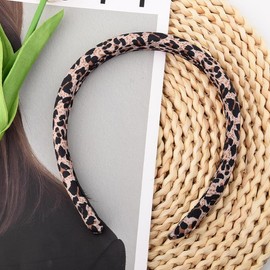 Animal Accessories Leopard Print Headband for Women Girls Cute Headband Hairband for Bestie Best Friend Birthday Christmas Gifts for Women Daughter Girlfriend Hair Accessories for Women