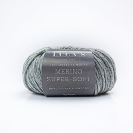 Superfine Merino DK Yarn for Knitting and Crocheting, Super Soft Superwash 100% Merino Wool 50g Ball
