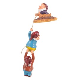 Levemolo 1 Set Creative Climbing Gnome Statue Pendant Resin Garden Decor Dynamic Outdoor Tree Hanging Ornament for Lawn