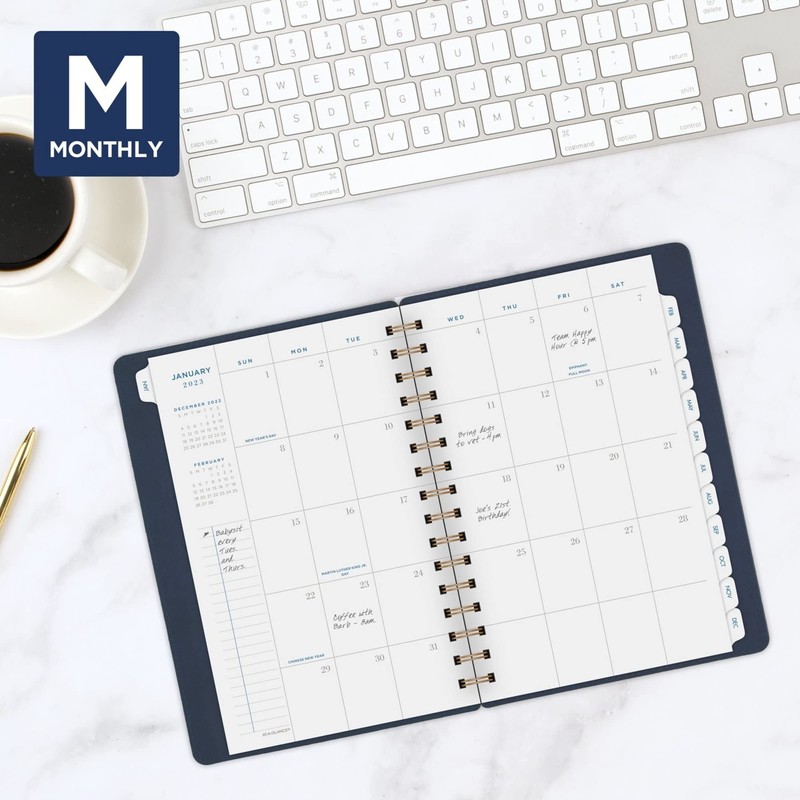 AT-A-GLANCE 2023 Weekly & Monthly Planner, 5-1/2" x 8-1/2", Small,