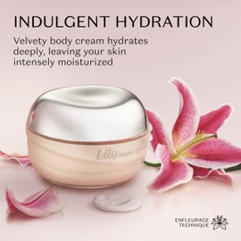 O Boticario CREME ACETINADO HIDRATANTE CORPORAL LILY ABSOLU Body Cream, Lily, 8.8 oz (250 g)