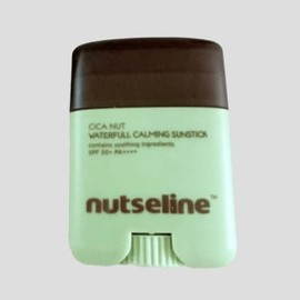 Nutserine Sun Stick Cica Balm Season 2 20g 1 piece Soothing cooling for the whole family / 넛세린 선스틱 시카밤 시즌2 20g 1개 진정 쿨링 온가족
