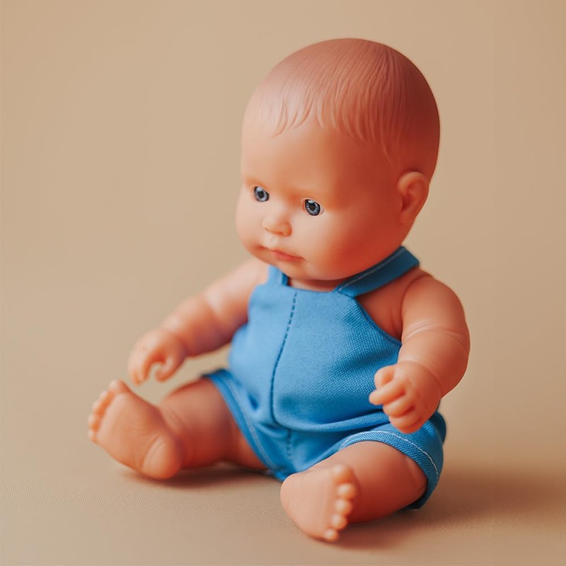 Miniland Bambola caucasica maschio di 21cm. Realizzata in Spagna con