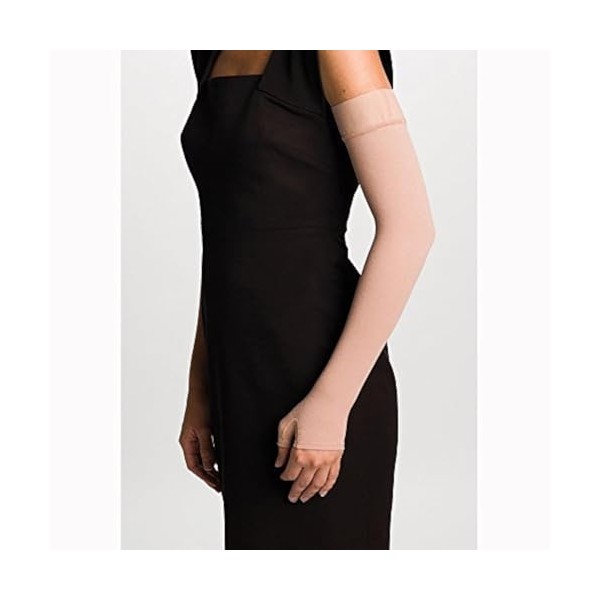 Sigvaris Advance Armsleeve 20-30 mmHg Advance Arm Sleeve with Gauntlet