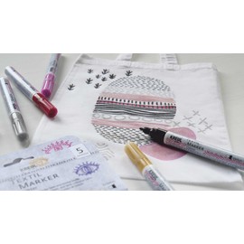 KREUL 92651 – Textile Marker Set Glitter, Medium, 5 Pieces, Line Width 2 to 4 mm, Water-based, Semi-Opaque Fabric Colouring Pens with Glitter Effect