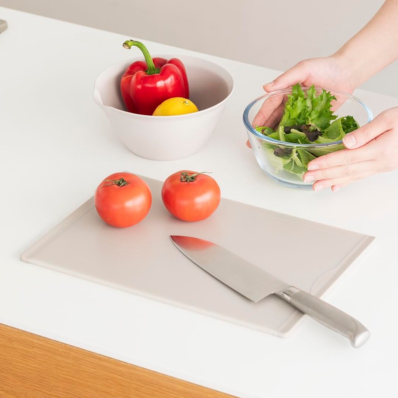 Keyuka Ledge Lightweight Cutting Board, Thin (Light Gray, Antibacterial), Cutting
