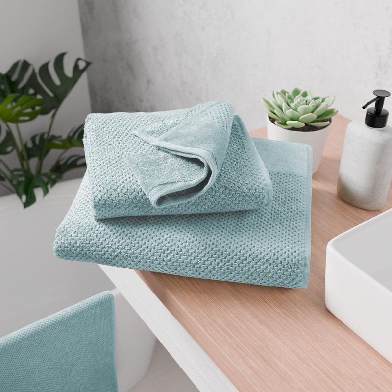 Pure Label 4-Piece Hand Towel Set with Hanging Loops, Made