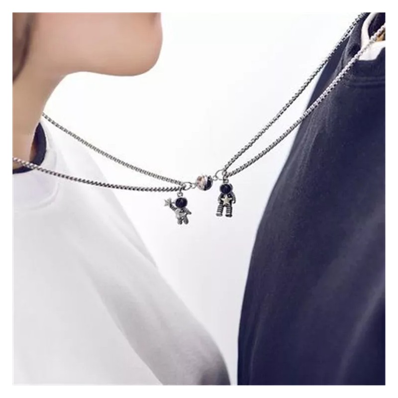 THE9SHOP 4 Pcs Pareja Iman Astronauta Atracción Pulseras Y Collares