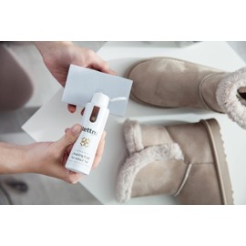Lettro Suede and Nubuck Cleaning Fluid (100 ml) | For Shoes, Bags, Jackets and Coats | Shoe Cleaning Fluid (Velour, Suede and Nubuck), transparent