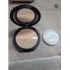 La Femme Compact pressed Powder